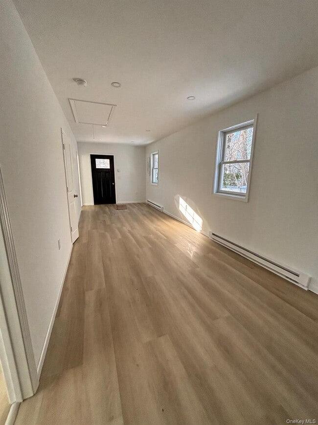 Building Photo - 237 Beaver Dr