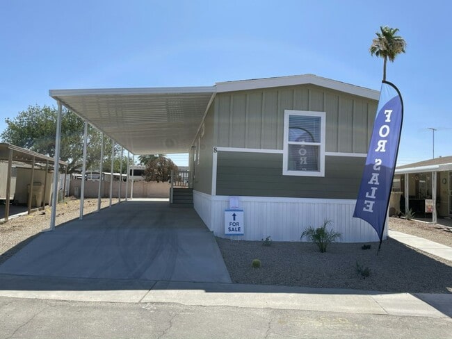 Primary Photo - 10701 N 99th Ave