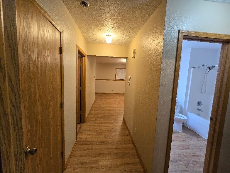 Building Photo - 1113 2nd Ave