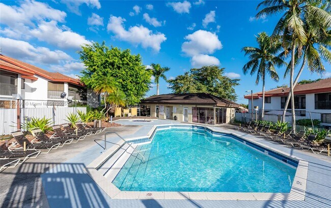 Building Photo - 9647 SW 138th Ave