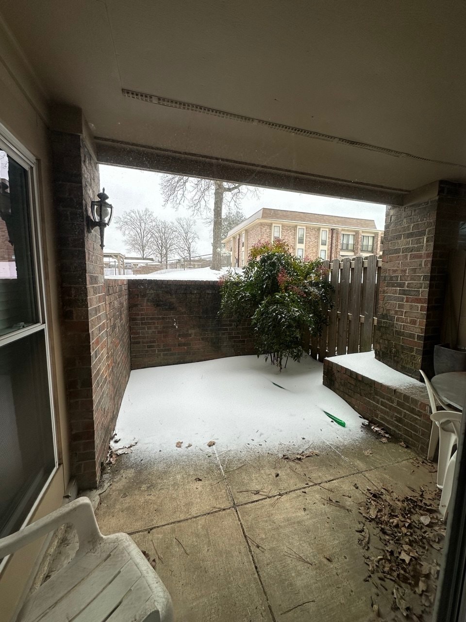 Building Photo - 1855 Poplar Woods Cir W