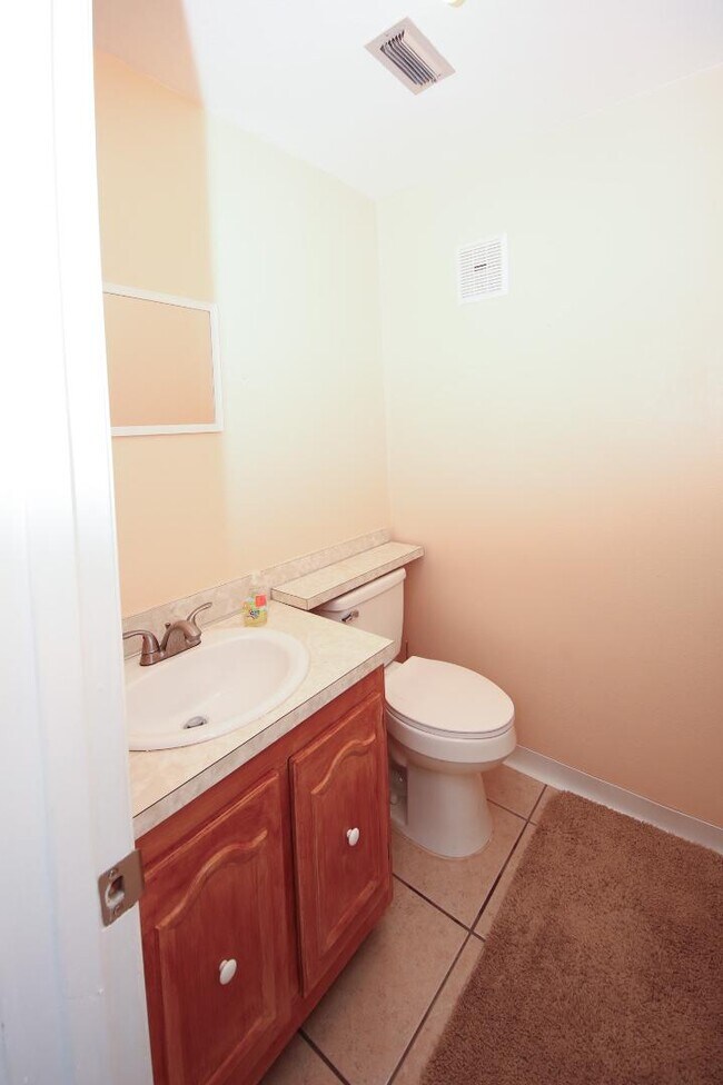 Building Photo - 11824 Bayonet Ln