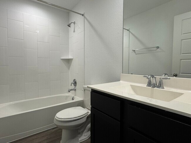 Building Photo - 3002 Skyline Mesa Dr