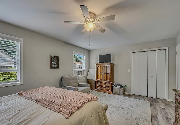 Building Photo - 121 Fern Way