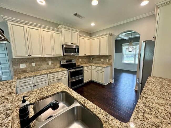 Building Photo - 139 Fisher Mill Dr