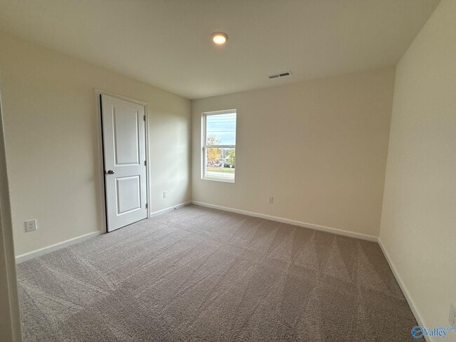 Building Photo - 112 Vulcan St