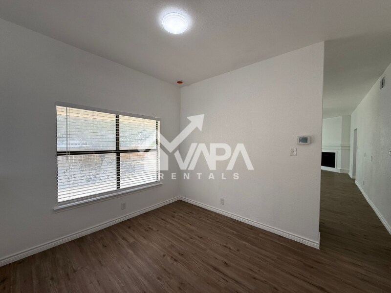 Building Photo - 8618 Ridge Mile Dr