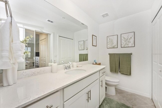 Building Photo - 12240 Wellen Golf St