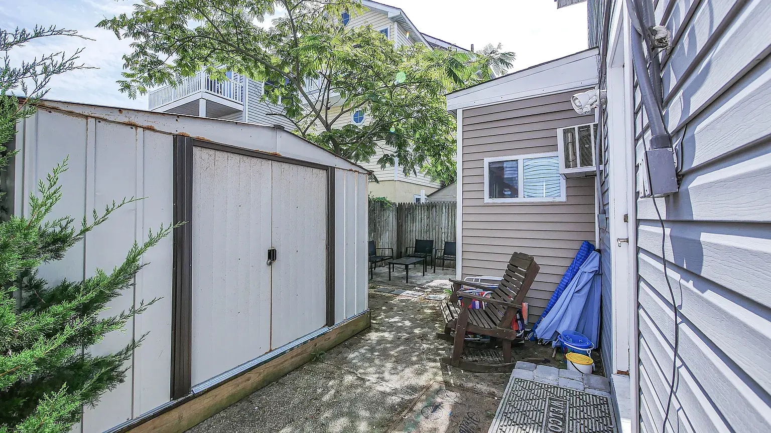 Building Photo - 201 N Portland Ave