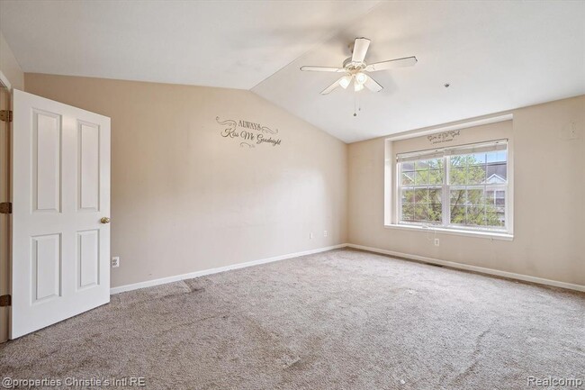 Building Photo - 29043 Cullen Dr
