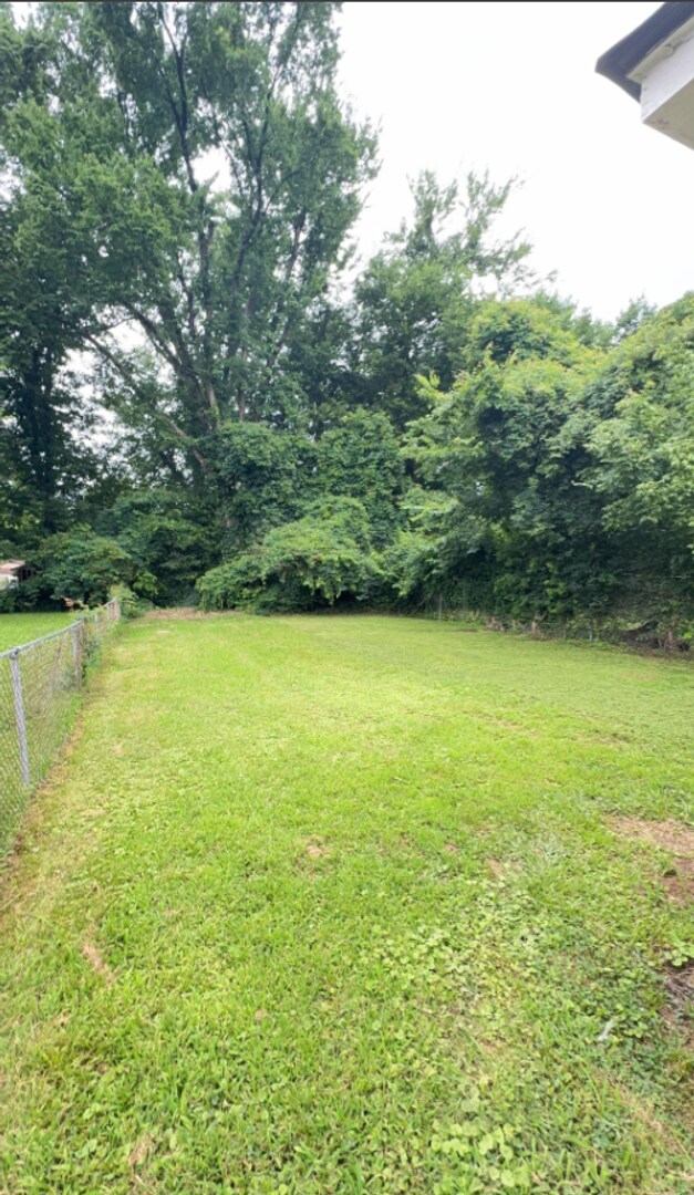 Building Photo - Come see this Newly Renovated Duplex In Hyde Park Area