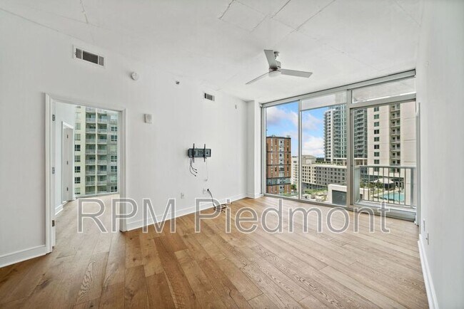 Building Photo - 44 Peachtree Pl NW