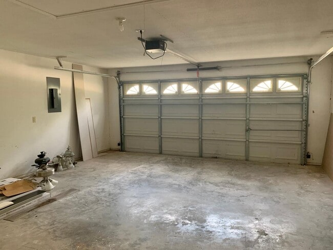 Building Photo - 1632 Whiterock Dr