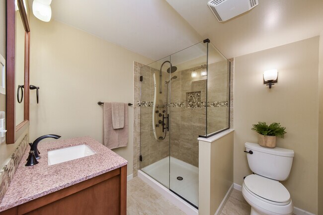 Building Photo - 2067 Childs Ct