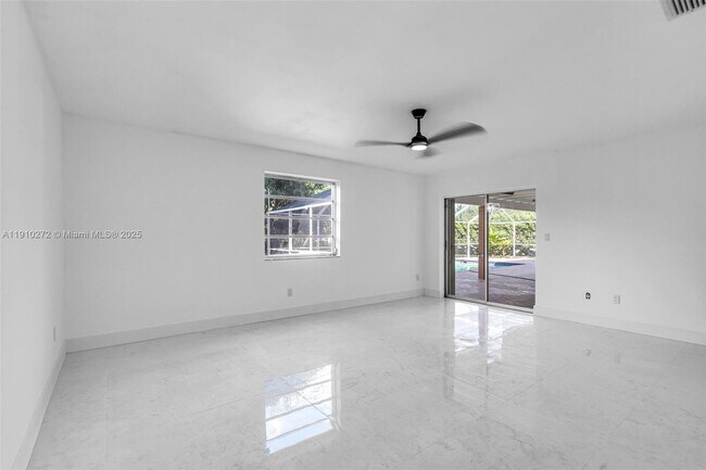 Building Photo - 7021 SW 107th St