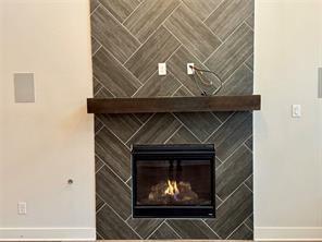 Building Photo - 1901 Rosemill Dr