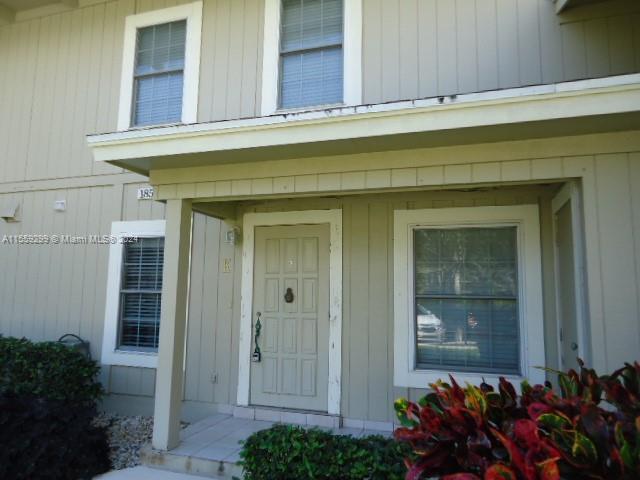 Building Photo - 18550 SE Wood Haven Ln