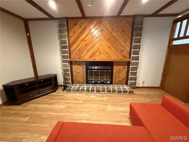 Building Photo - 14895 Conway Rd