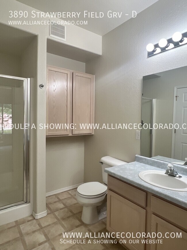 Building Photo - 3890 Strawberry Field Grove