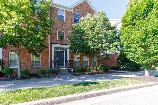 Primary Photo - 1006 Cavendish Dr