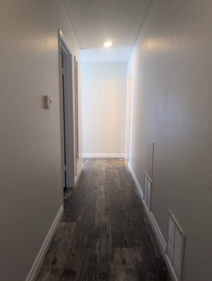 Hall - 1015 Canal St