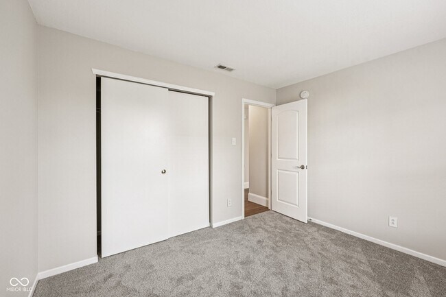Building Photo - 954 Ginger Cir