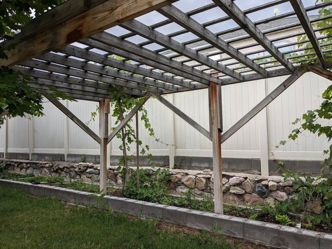 Building Photo - 4414 Salto Sierra Wy