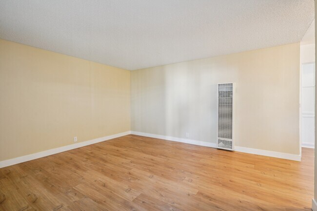 Floorplan - 831 E Pine St