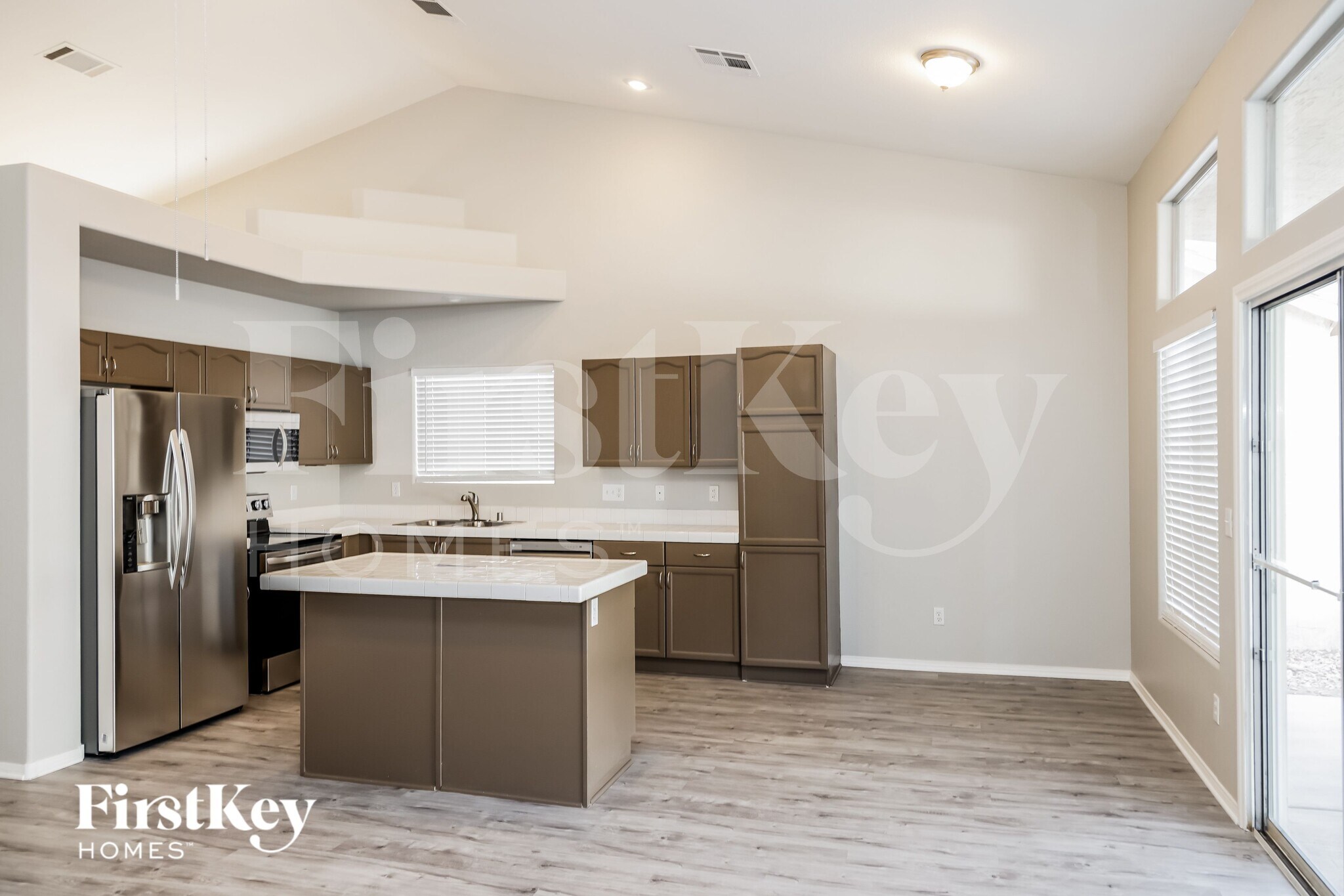 Building Photo - 6270 Bruma Ave