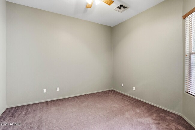 Building Photo - 18185 W Rimrock St