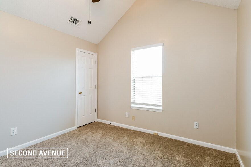 Building Photo - 3556 Salem Glen Rd