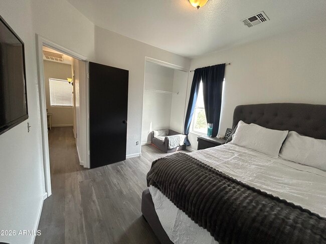 Building Photo - 13939 N 132nd Ln