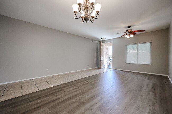 Building Photo - COMING SOON!! Beautiful 4Bed/2.5 bath In San Tan Valley