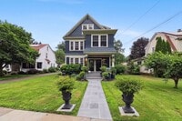 Building Photo - 1586 Whitney Ave