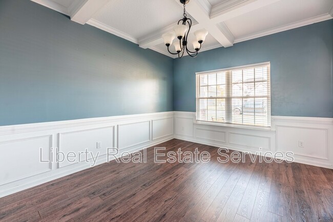 Building Photo - 1085 Marne Blvd