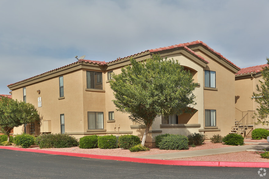 Building Photo - The Colony Apartments