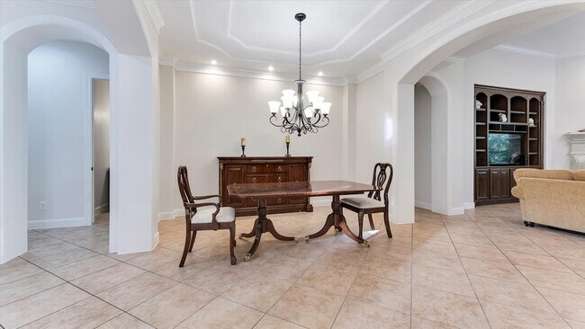Building Photo - 3 N Fair Manor Cir