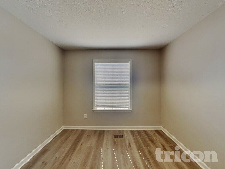 Building Photo - 531 Winning Dr