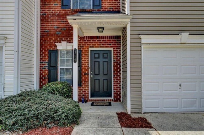 Building Photo - 310 Azalea Cir