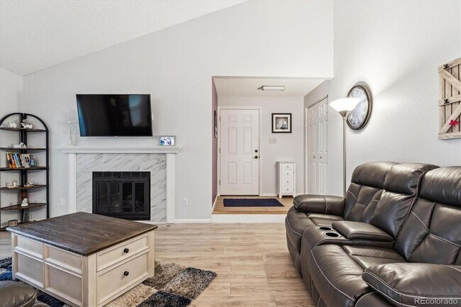 Building Photo - 8468 Everett Way