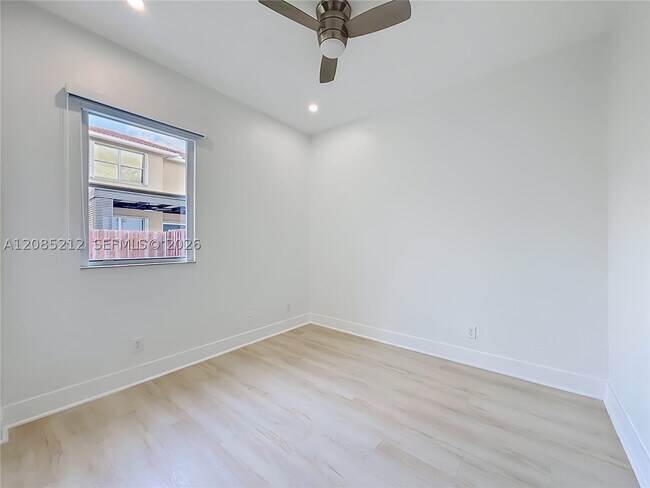 Building Photo - 16204 Opal Creek Dr