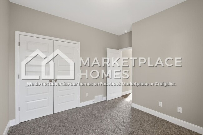 Building Photo - 8295 Blue Ridge Dr