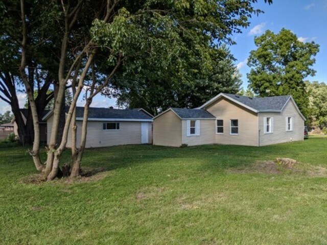 Building Photo - 327 Taylor St