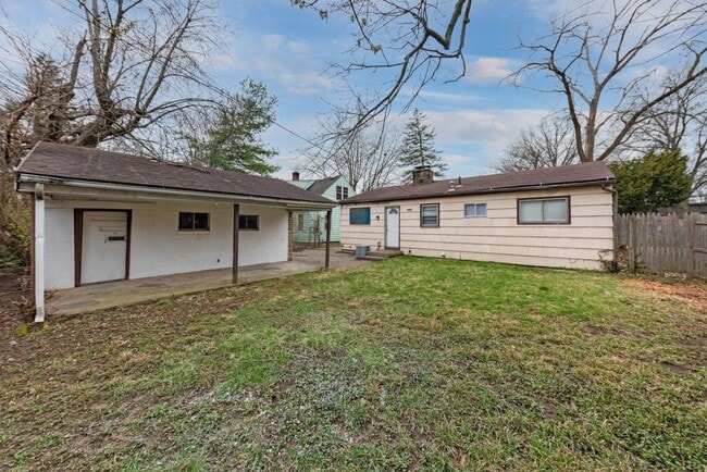 Building Photo - Cozy 3 Bedroom Ranch