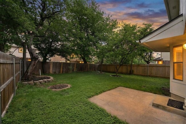 Building Photo - 13329 Black Canyon Dr