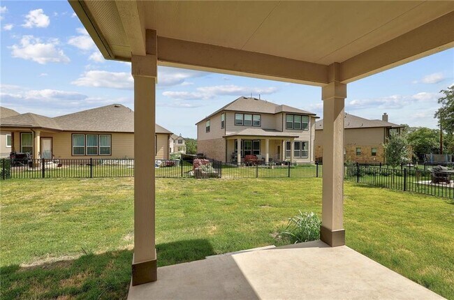 Building Photo - 808 Desaix Dr