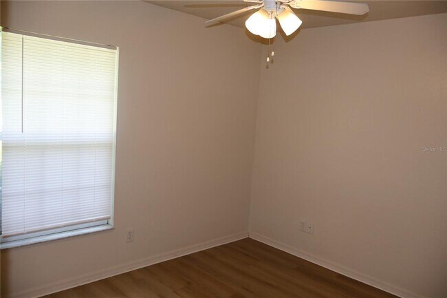 Building Photo - 1686 SW 107th Ln