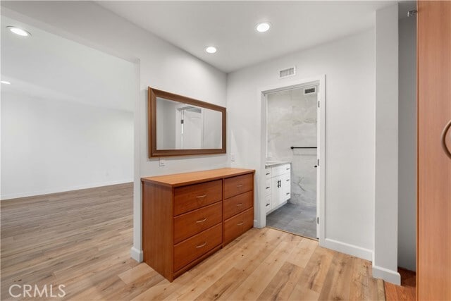 Building Photo - 4121 Picasso Ave