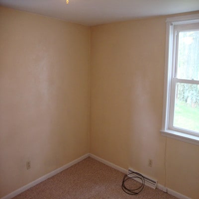 Master Bedroom - 415 Oak Dr