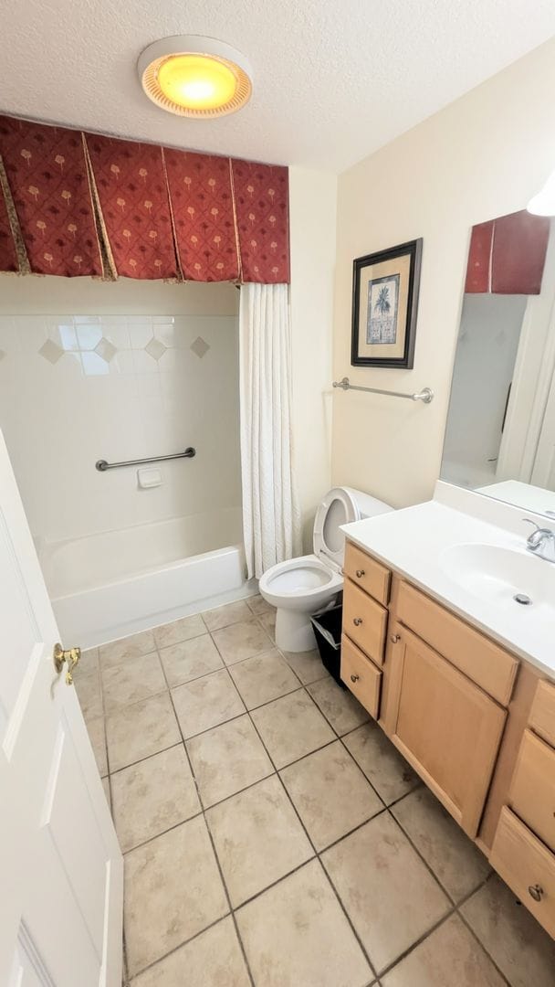 Building Photo - 750 N Tamiami Trl